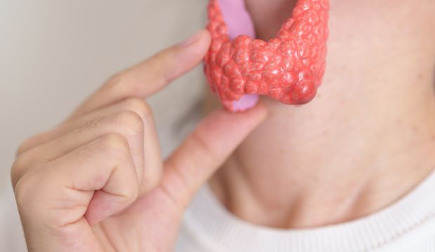 Thyroid Symptom In Hindi
